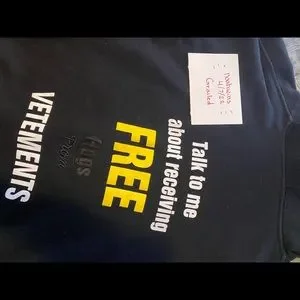 VETEMENTS ‘Free Hugs’ Hoodie